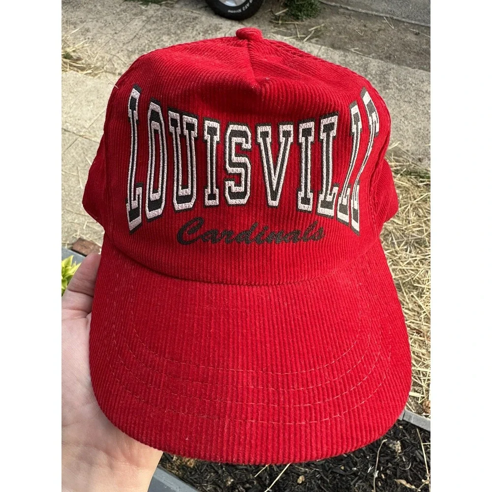 Rare Vintage Louisville‎ Cardinals SnapBack SCRIPT Hat Corduroy NCAA Logo NWOT